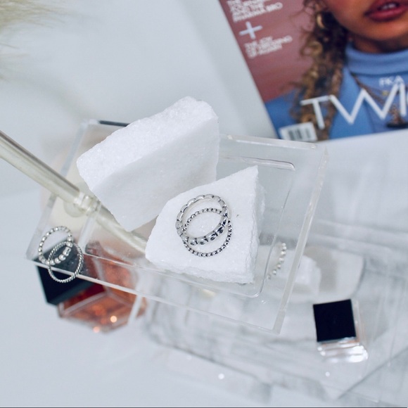 PANDORA Essential Stackable Rings - Picture 3 of 3